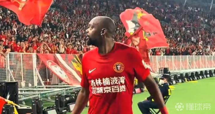 媒体人:经过多方了解,姆本扎转会传闻为假消息